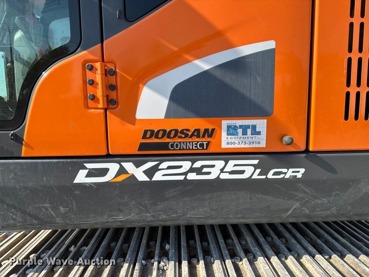 image for item YA1199 2021 Doosan DX235LCR-5 excavator
