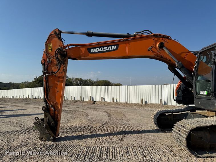 image for item YA1199 2021 Doosan DX235LCR-5 excavator