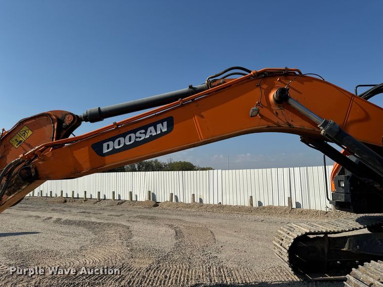 image for item YA1199 2021 Doosan DX235LCR-5 excavator