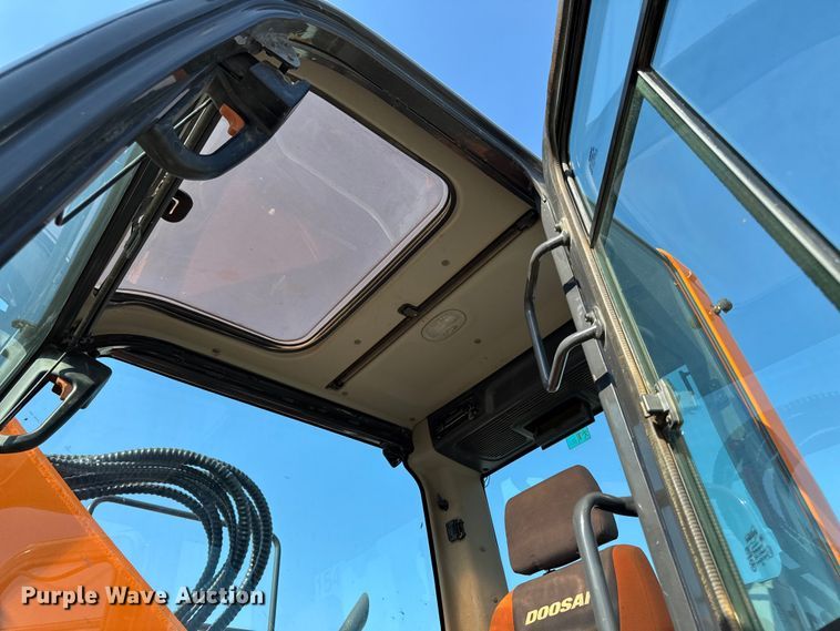 image for item YA1199 2021 Doosan DX235LCR-5 excavator