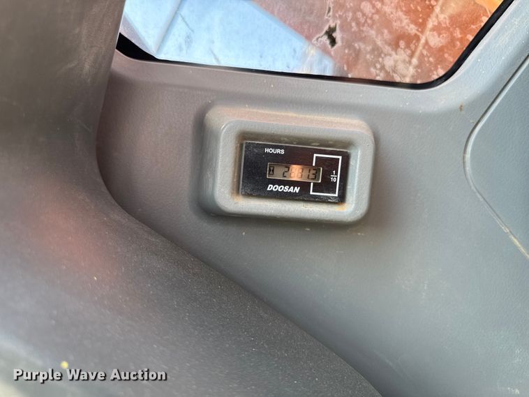 image for item YA1199 2021 Doosan DX235LCR-5 excavator