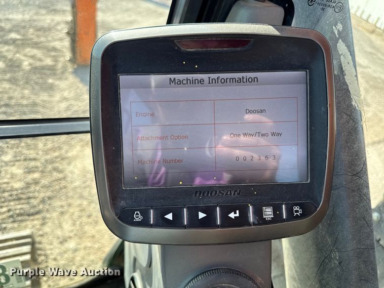 image for item YA1199 2021 Doosan DX235LCR-5 excavator