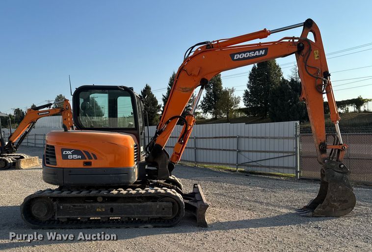 image for item YA1217 2021 Doosan DX85R-3 mini excavator