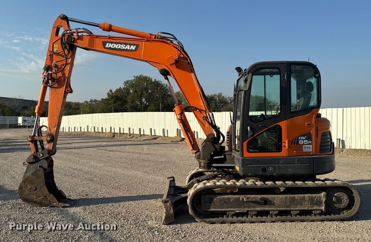 image for item YA1217 2021 Doosan DX85R-3 mini excavator