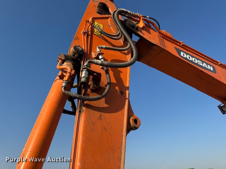 image for item YA1217 2021 Doosan DX85R-3 mini excavator