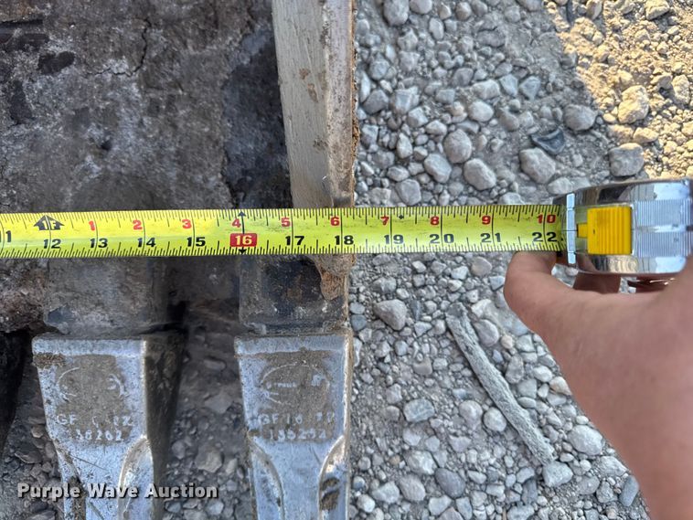 image for item YA1217 2021 Doosan DX85R-3 mini excavator