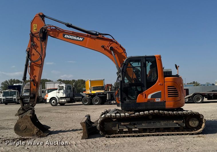 image for item YA1219 2020 Doosan DX140LCR-5 excavator
