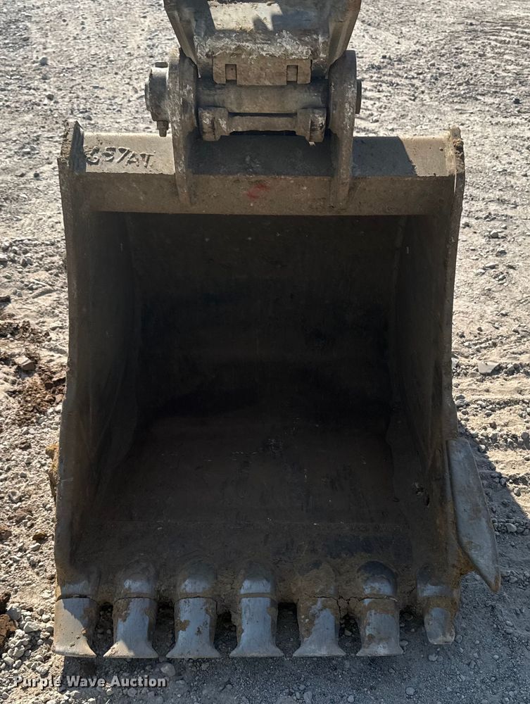 image for item YA1219 2020 Doosan DX140LCR-5 excavator