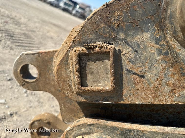 image for item YA1219 2020 Doosan DX140LCR-5 excavator