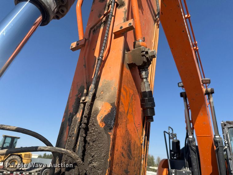 image for item YA1219 2020 Doosan DX140LCR-5 excavator