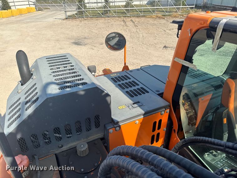 image for item YA1219 2020 Doosan DX140LCR-5 excavator