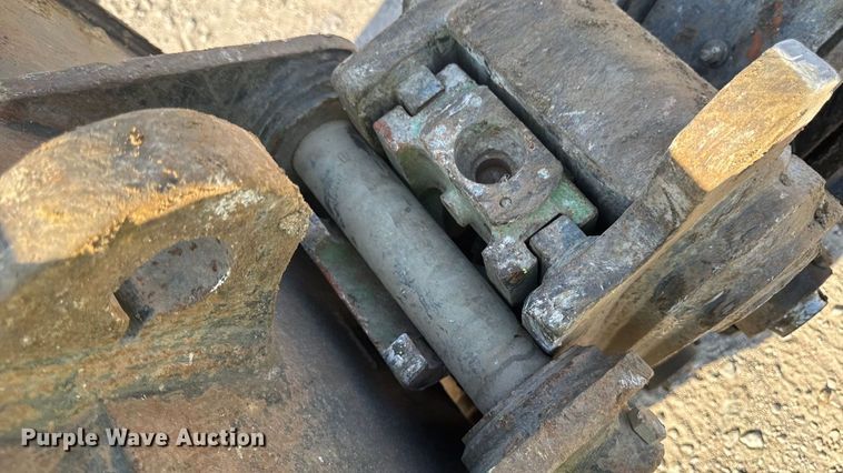 image for item YA1219 2020 Doosan DX140LCR-5 excavator