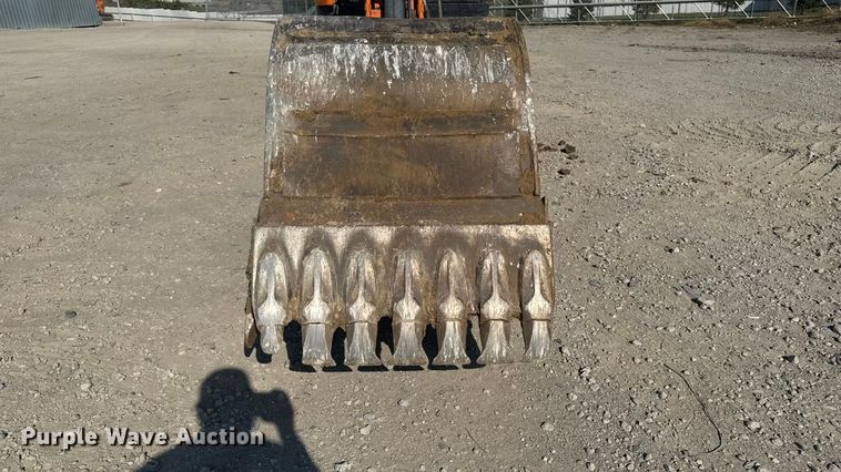 image for item YA1219 2020 Doosan DX140LCR-5 excavator