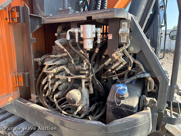 image for item YA1219 2020 Doosan DX140LCR-5 excavator