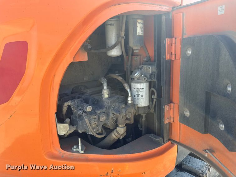 image for item YA1219 2020 Doosan DX140LCR-5 excavator