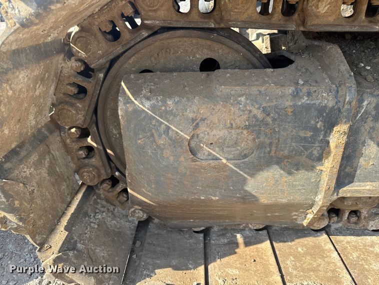 image for item YA1219 2020 Doosan DX140LCR-5 excavator