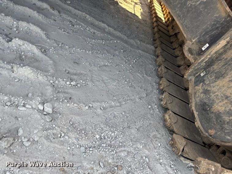 image for item YA1219 2020 Doosan DX140LCR-5 excavator