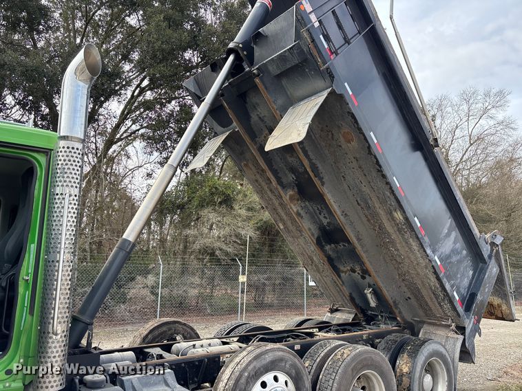 image for item YA1559 2023 Kenworth T880 dump truck