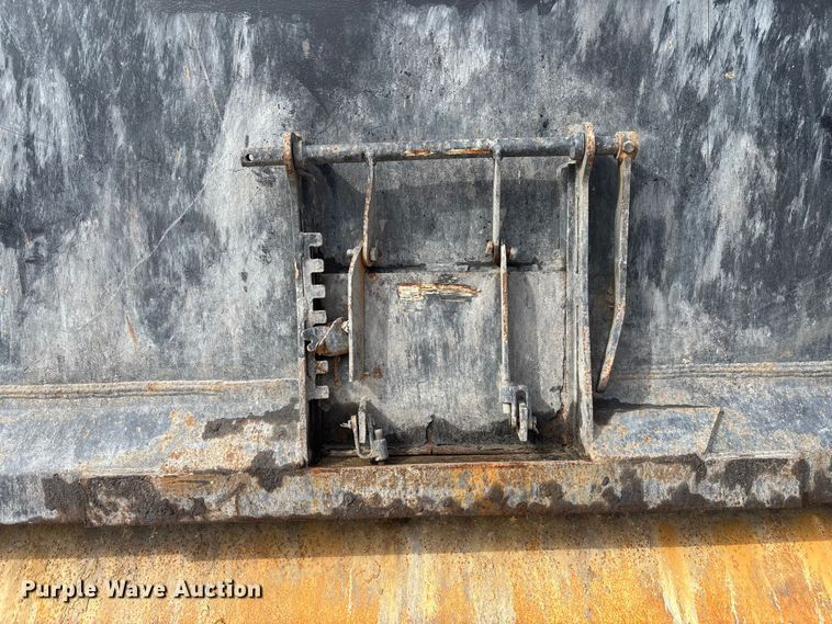 image for item YA1559 2023 Kenworth T880 dump truck