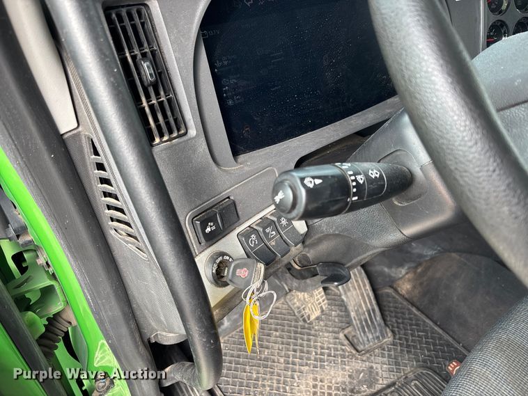 image for item YA1559 2023 Kenworth T880 dump truck