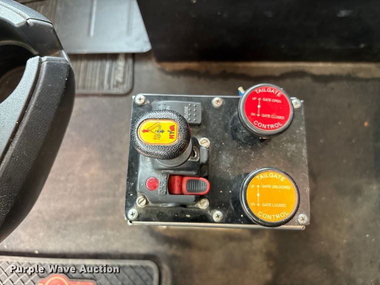 image for item YA1559 2023 Kenworth T880 dump truck