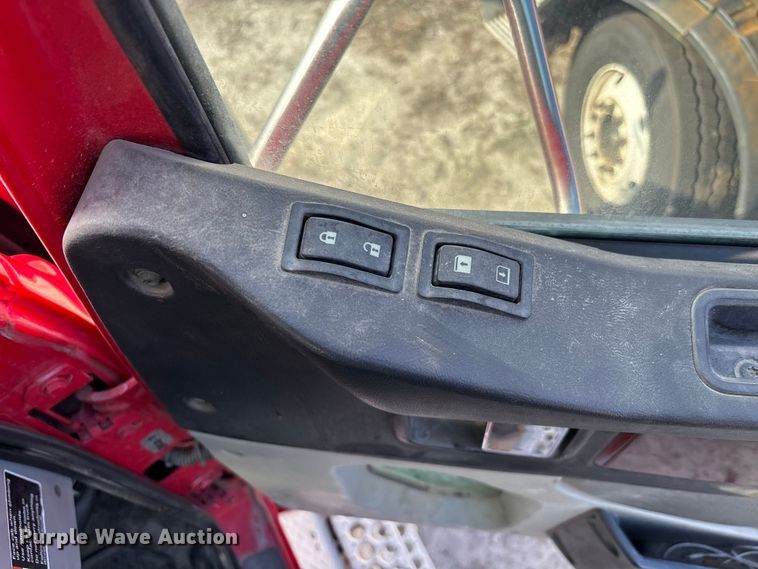 image for item YA1617 2016 Western Star 4700 ready mix truck