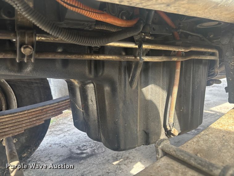 image for item YA1617 2016 Western Star 4700 ready mix truck