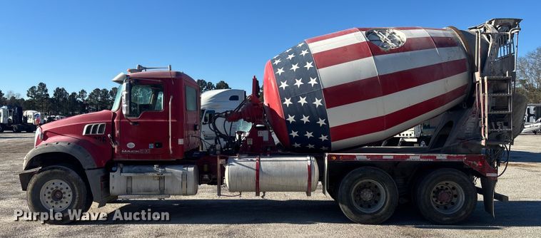 image for item YA1619 2016 Mack Granite GU713 ready mix truck