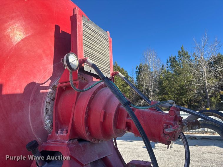 image for item YA1619 2016 Mack Granite GU713 ready mix truck