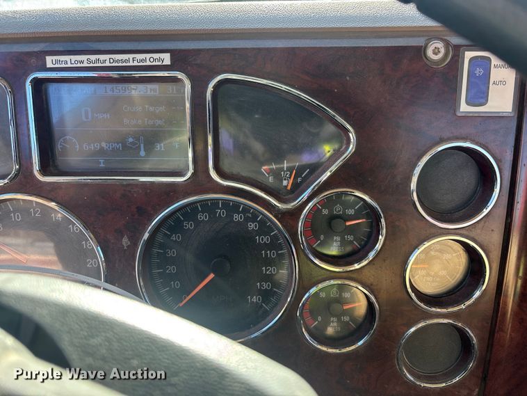 image for item YA1619 2016 Mack Granite GU713 ready mix truck