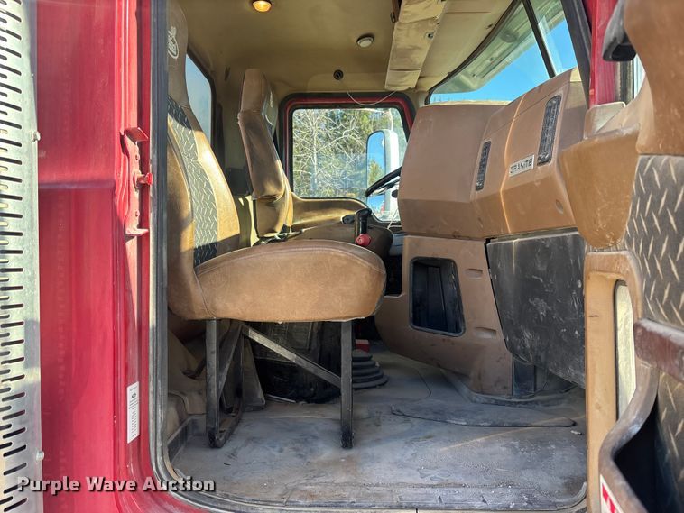 image for item YA1619 2016 Mack Granite GU713 ready mix truck