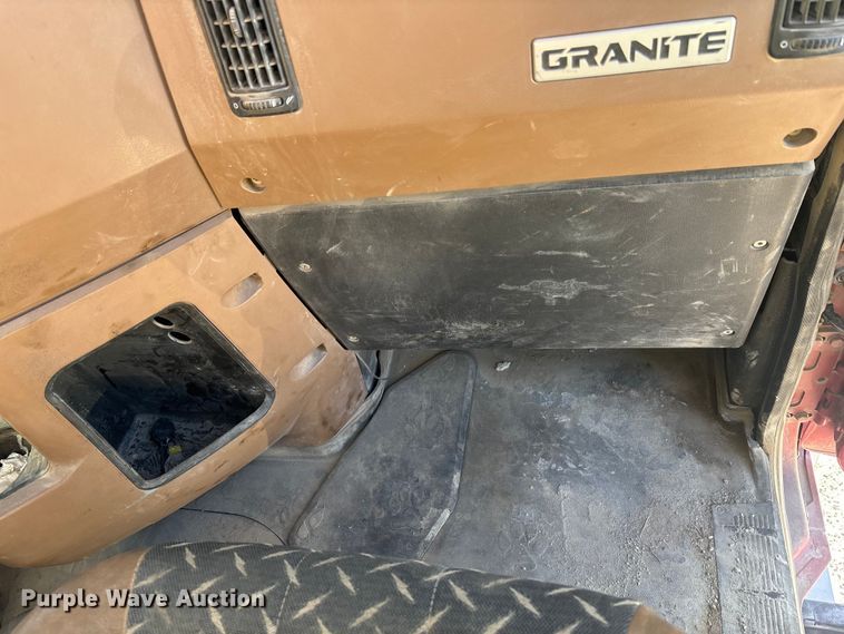 image for item YA1619 2016 Mack Granite GU713 ready mix truck