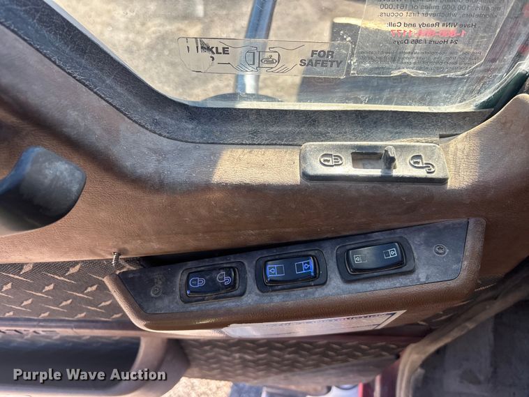 image for item YA1619 2016 Mack Granite GU713 ready mix truck