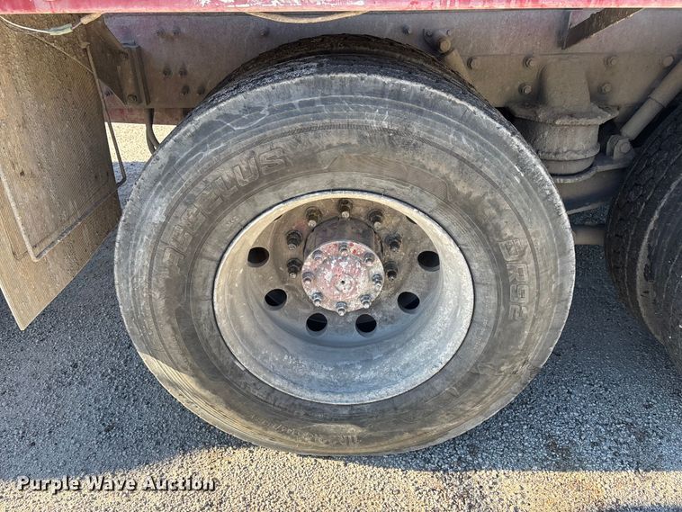 image for item YA1619 2016 Mack Granite GU713 ready mix truck