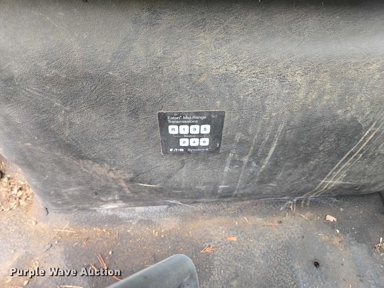 image for item YA1731 2009 International 4300 forestry bucket truck