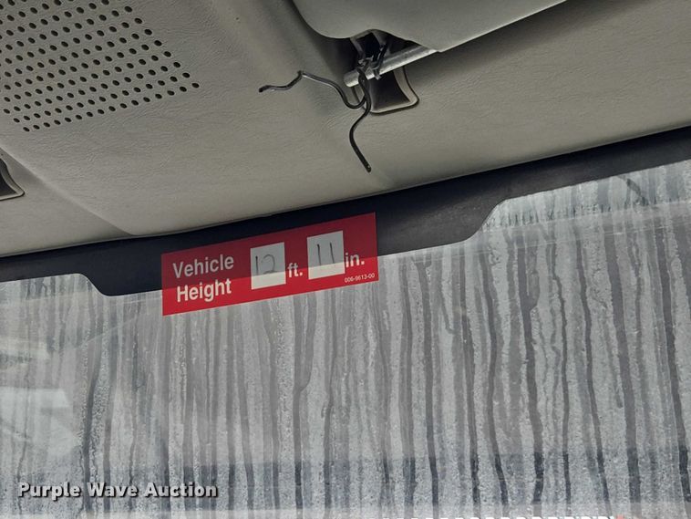 image for item YA1731 2009 International 4300 forestry bucket truck