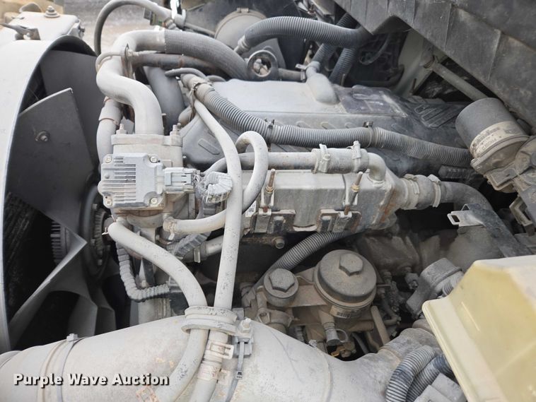 image for item YA1731 2009 International 4300 forestry bucket truck