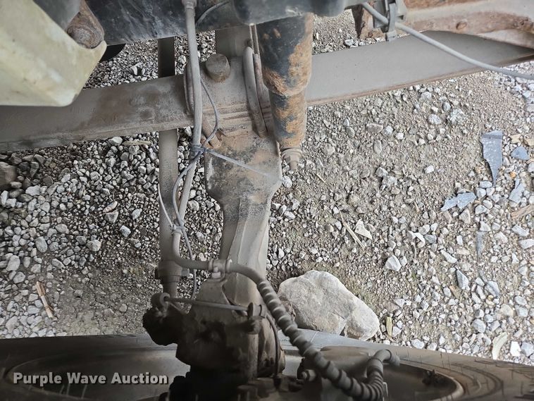 image for item YA1731 2009 International 4300 forestry bucket truck