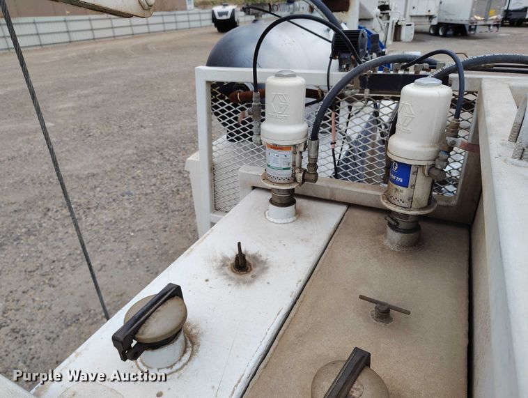 image for item YA1839 2024 Peterbilt 537  utility / service truck