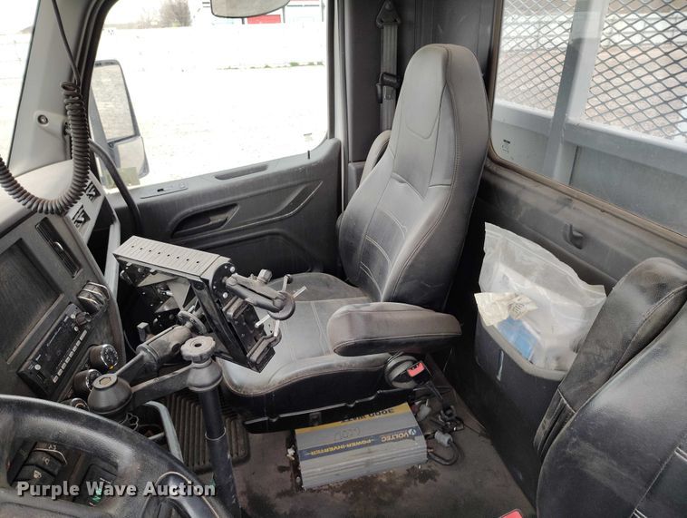 image for item YA1839 2024 Peterbilt 537  utility / service truck