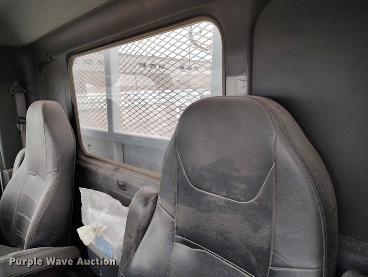 image for item YA1839 2024 Peterbilt 537  utility / service truck