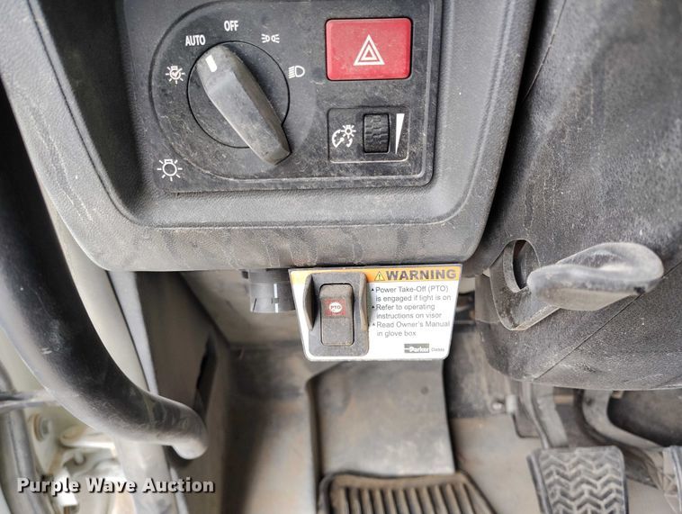 image for item YA1839 2024 Peterbilt 537  utility / service truck