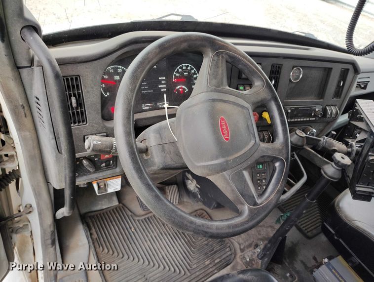 image for item YA1839 2024 Peterbilt 537  utility / service truck