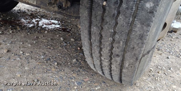 image for item YA1839 2024 Peterbilt 537  utility / service truck