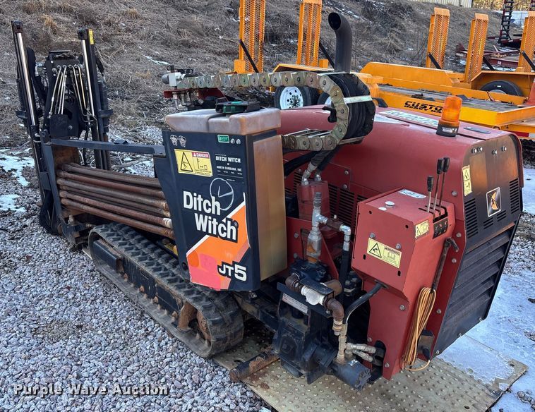 image for item YA2045 2017 Ditch Witch JT5 directional boring unit