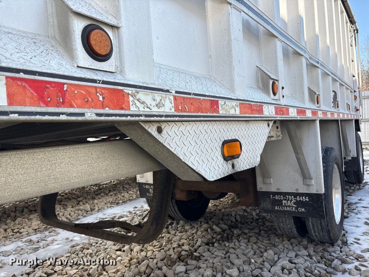 image for item YA2090 2000 Mac Mac Trailer Manufacturing end dump trailer