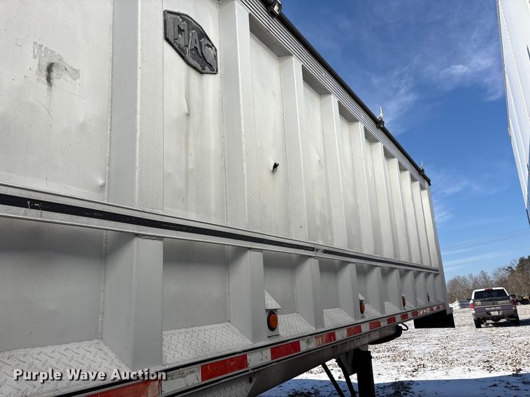image for item YA2090 2000 Mac Mac Trailer Manufacturing end dump trailer
