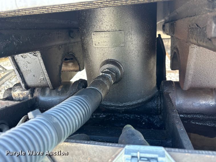 image for item YA2090 2000 Mac Mac Trailer Manufacturing end dump trailer