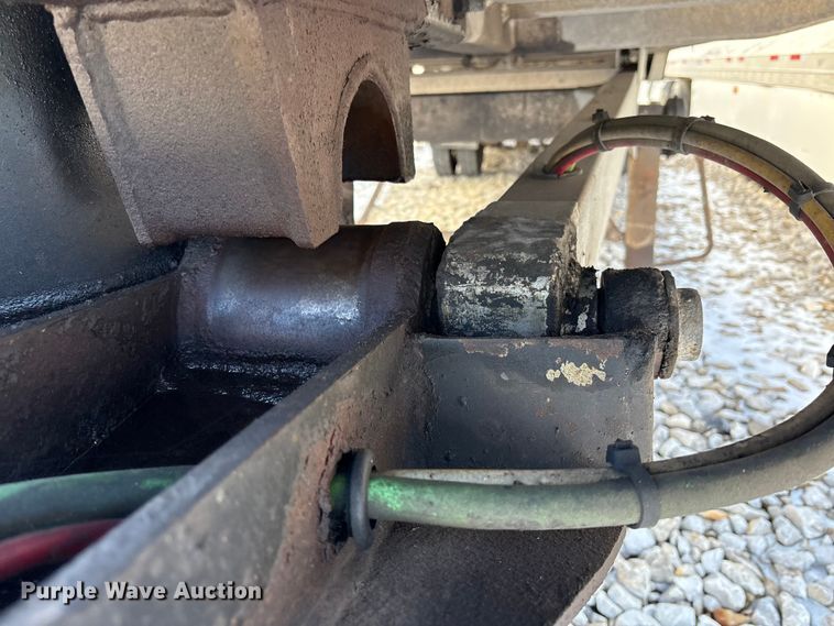 image for item YA2090 2000 Mac Mac Trailer Manufacturing end dump trailer