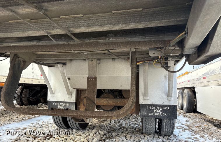 image for item YA2090 2000 Mac Mac Trailer Manufacturing end dump trailer